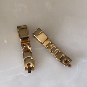 Fitbit gold band